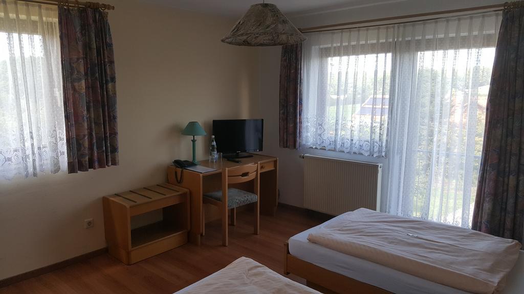 Landgasthof Traube Heidenheim an der Brenz Εξωτερικό φωτογραφία